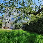 Willa Heringsdorf, Lindemann W6