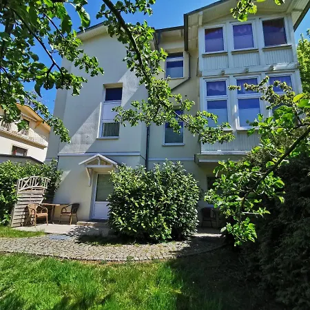 Villa Heringsdorf, Lindemann W6 *