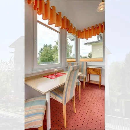 Heringsdorf, Lindemann W6 Willa